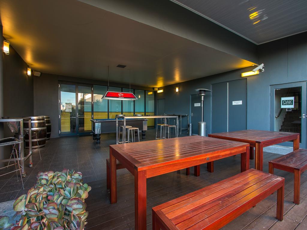 Alpha Hotel Eastern Creek Ngoại thất bức ảnh