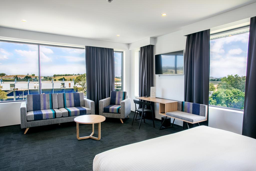Alpha Hotel Eastern Creek Ngoại thất bức ảnh